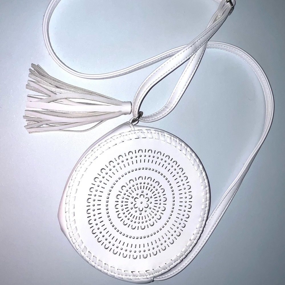 Elegant White Crossbody Bag SKU - PB031